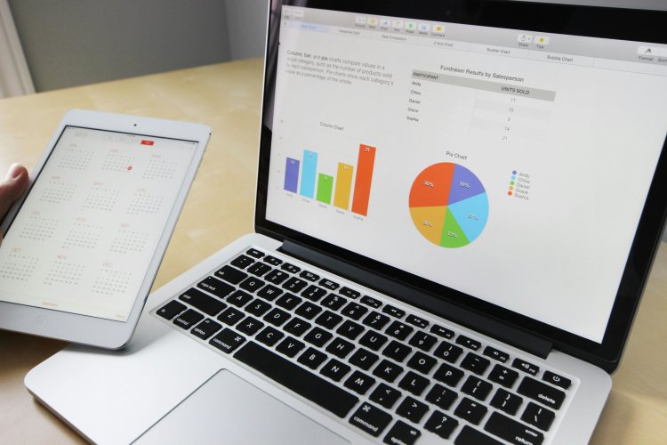 How a Personal Financial Consultant Can Help You Achieve Your Financial Goals